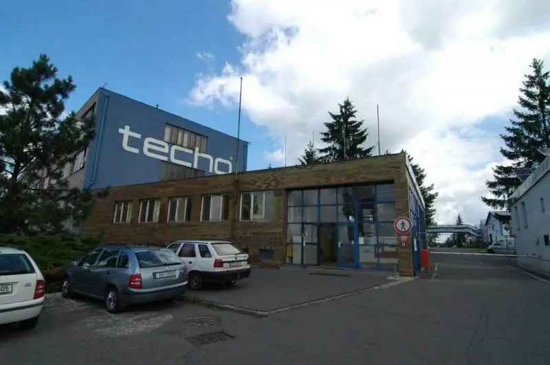 U TOVÁREN 770